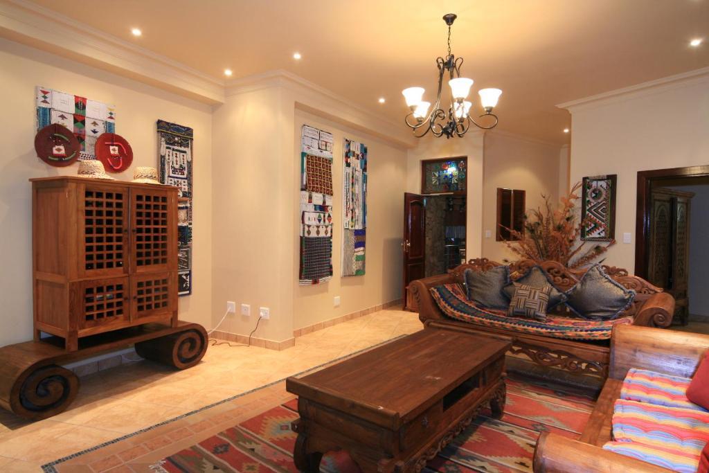 Ammazulu African Palace Kloof Chambre photo