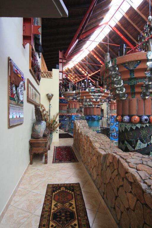 Ammazulu African Palace Kloof Extérieur photo