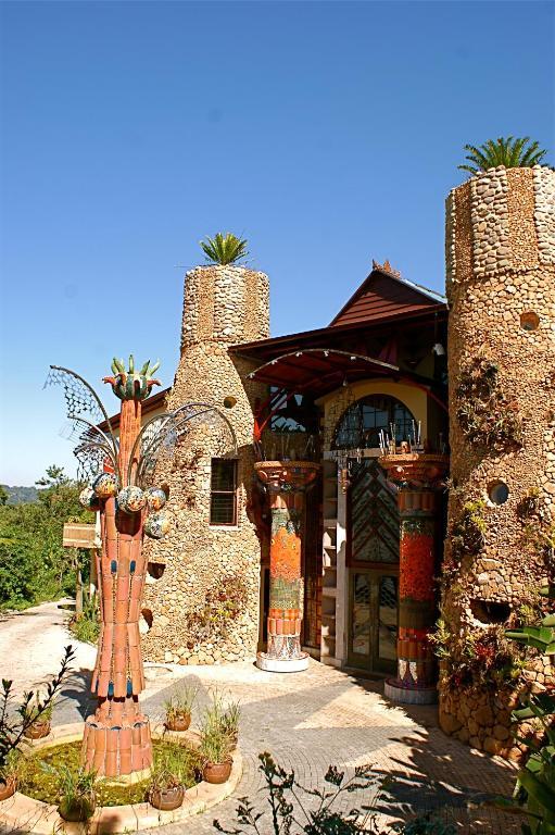 Ammazulu African Palace Kloof Extérieur photo