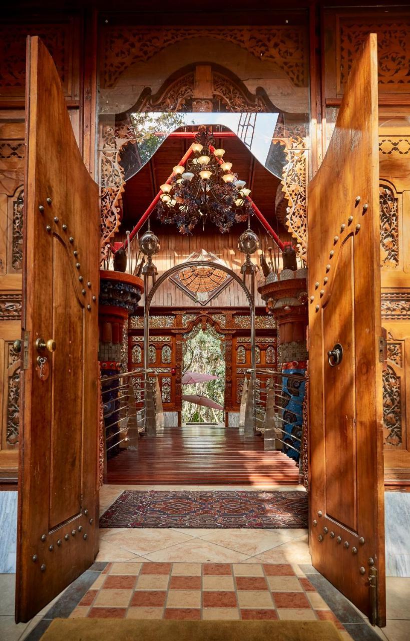 Ammazulu African Palace Kloof Extérieur photo